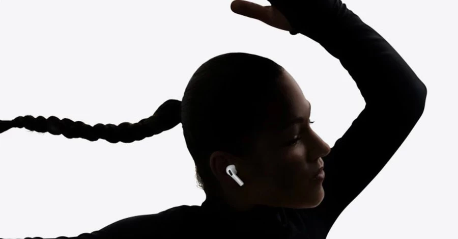 Украинка B-Girl Kate снялась в промо-кампании новых AirPods Pro 3