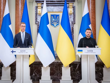 Випустивши дрони по Польщі, Росія хотіла, щоб Україна не отримала ППО, - Зеленський