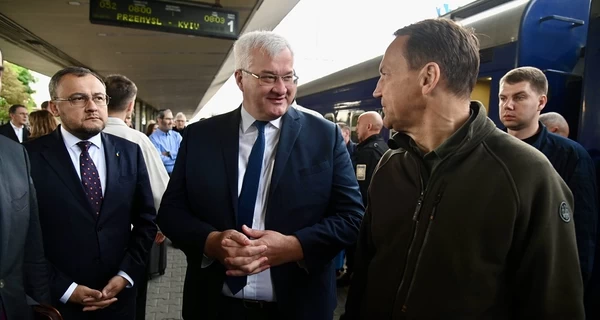 Сибига встретил Сикорского в Киеве: Проведем существенные переговоры