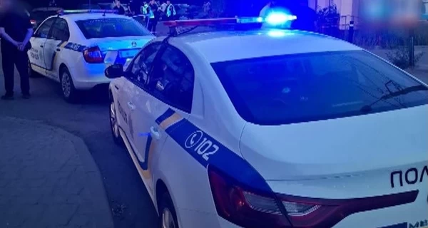 В Ивано-Франковске двое молодых мужчин избили нацгвардейца после замечания