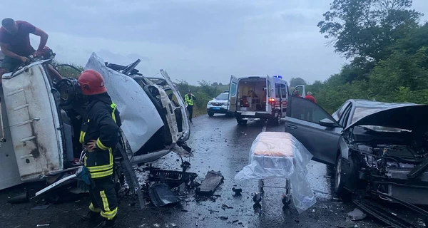 Эксклюзивные детали кровавого ДТП с участием детектива НАБУ: летел 200 км/ч, пострадавшему ампутировали ногу