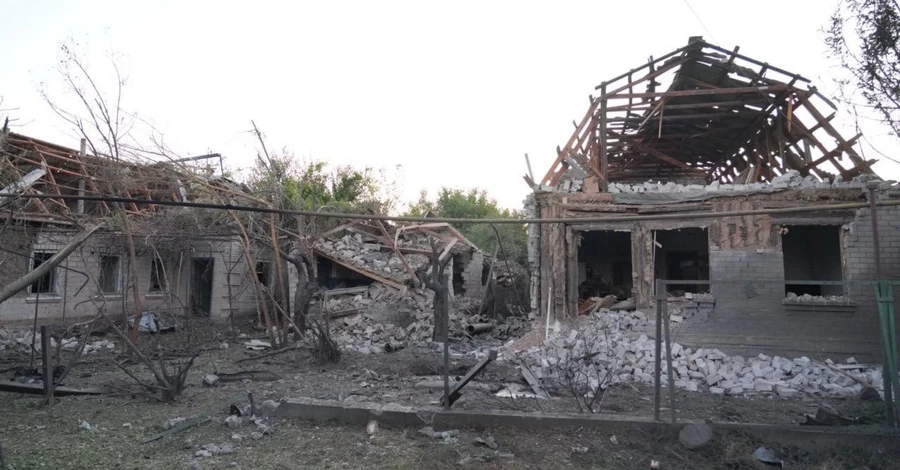 РФ вдарила по Запорізькому району, зруйновані будинки, відсутнє електропостачання