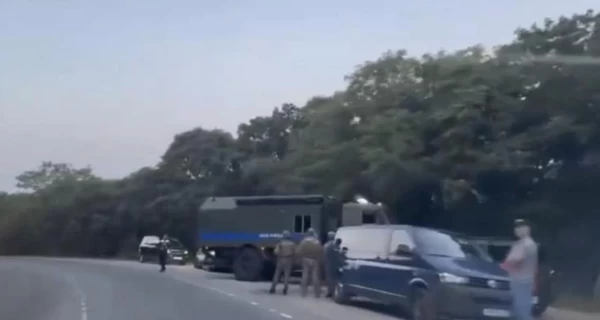 ГУР стоит за 