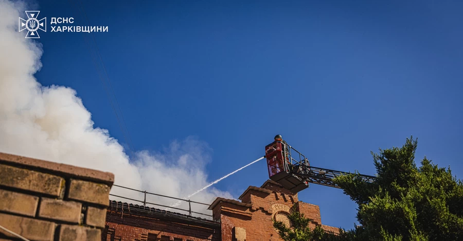 В Харькове российский БпЛА атаковал учебное заведение - пострадали 4 человека