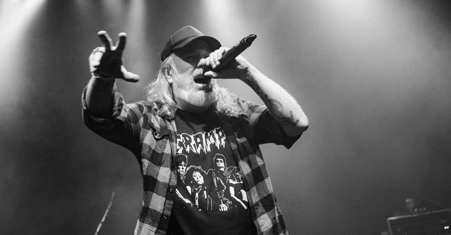 Вокалист рок-группы At The Gates скончался в возрасте 52 лет из-за рака горла