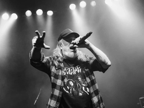 Вокаліст рок-гурту At The Gates помер у віці 52 років через рак горла