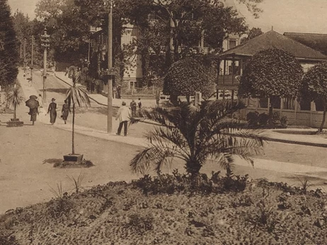 Від Єрусалиму та Баден-Бадена до Трускавця: куди кияни у давнину на оксамитовий сезон їздили