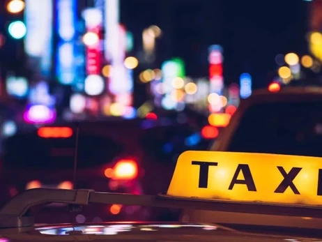 У Польщі депутатку відсторонили від діяльності після образ на адресу таксиста з України