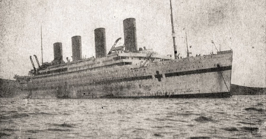 В Греции впервые подняли вещи из затонувшего круизного лайнера 