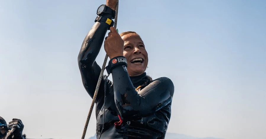 Украинка Наталья Жаркова на чемпионате мира по фридайвингу завоевала три золота