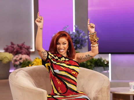 32-летняя реперша Cardi B объявила о четвертой беременности