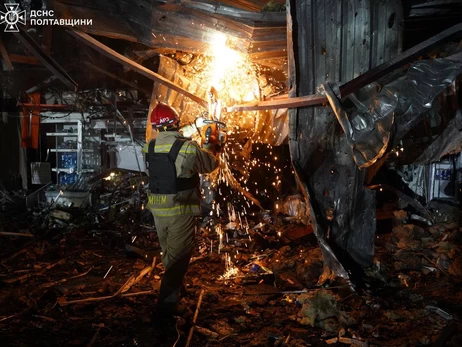 Россия атаковала Киевщину и Полтавщину, один из дронов попал в АЗС