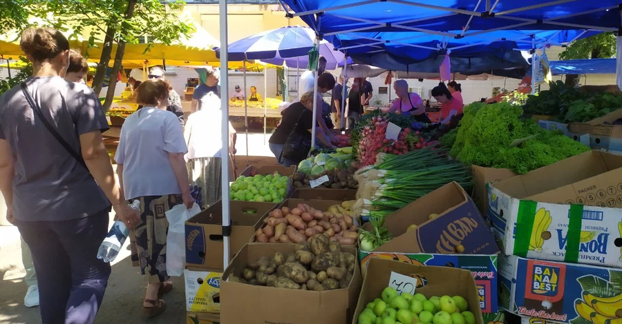 На борщ пока хватает: что происходит с ценами на продукты и какими будут ценники в октябре