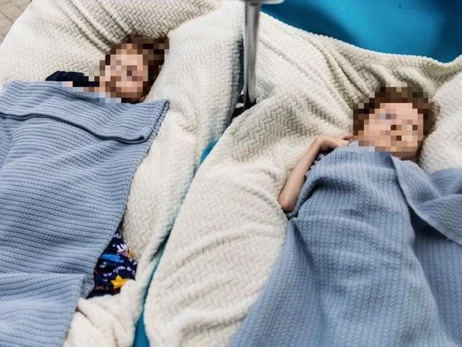 В Донецкой области 10-летний мальчик больше года самостоятельно заботился о 13-летних больных братьях