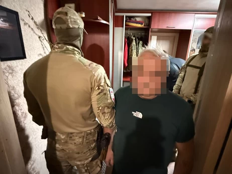 Полиция задержала мужчину, который заложил гранату в мусорник и убил женщину