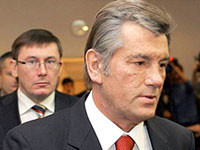 Луценко заявил, что в открытую пойдет против решения Ющенко 