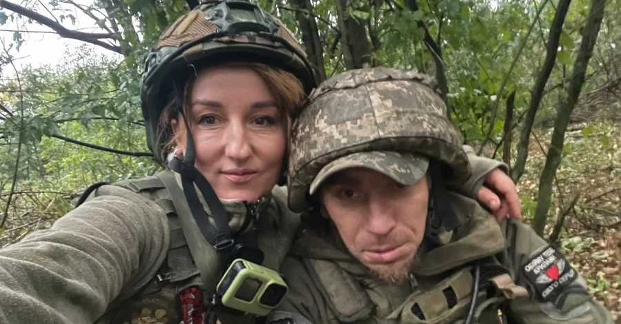 Автомобіль зі знімальною групою 