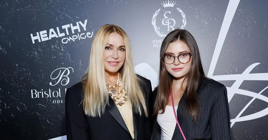 Не пошла по стопам родителей: 23-летняя дочь Сумской и Борисюка открыла собственный бизнес