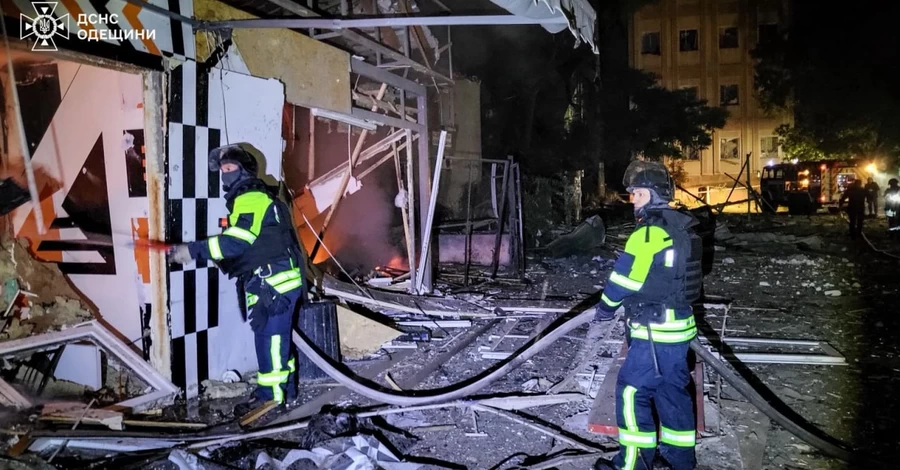 РФ вдарила по Одещині, є загибла та поранені