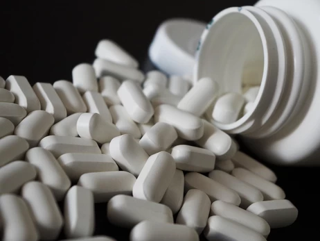 ВОЗ ответила на заявление Трампа о связи парацетамола с аутизмом