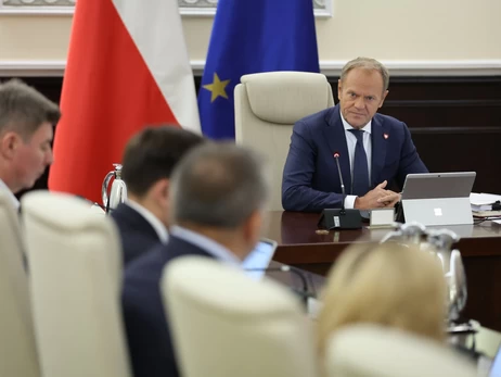 Польша открывает границу с Беларусью, потому что 