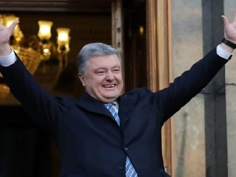 За 5 місяців 2025 року з рахунків банку Порошенка виведено понад 1,8 млрд грн, - Кулик