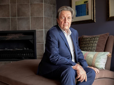 Отца Илона Маска обвиняли в сексуальном насилии над его детьми и падчерицей