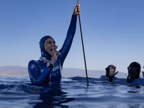 Екатерина Садурская второй раз за месяц стала чемпионкой мира по фридайвингу