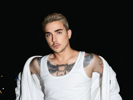 MELOVIN вперше розповів, що змінив у зовнішності за допомогою косметичних процедур