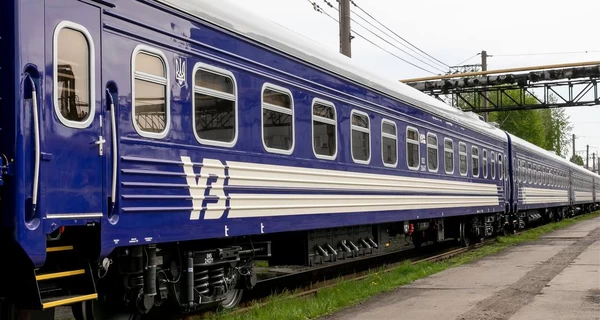 После ночных обстрелов «Укрзалізниця» сообщила о задержке ряда поездов 