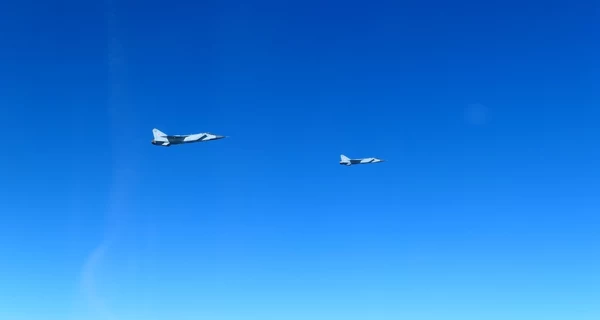 Истребители Венгрии перехватили пять российских самолетов над Балтийским морем