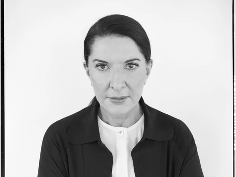 Сербская художница Абрамович станет первой женщиной, которая при жизни получит выставку в Галерее академии в Венеции