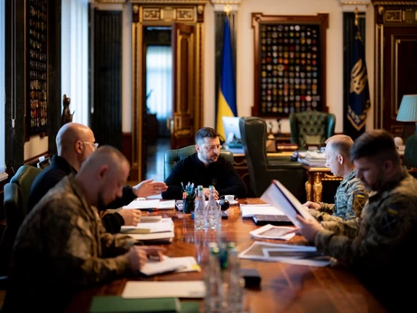 Разведывательные дроны Венгрии нарушили воздушное пространство Украины - Зеленский поручил расследовать