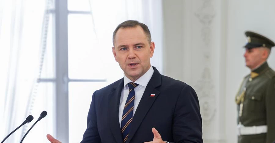  Навроцкий подписал закон о помощи украинцам в Польше 