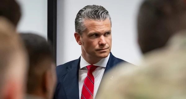 Глава Пентагона срочно созвал сотни генералов на экстренное совещание