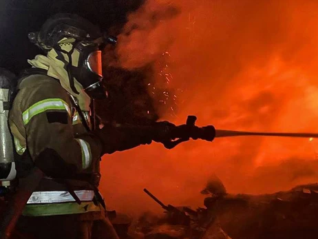 Россияне атакуют Киев ракетами и дронами, под ударом - больница, детсад и многоэтажка