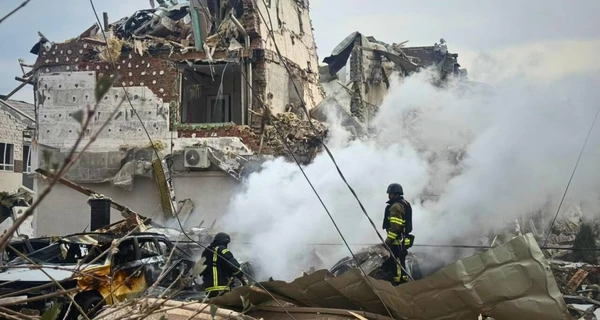 Во время атаки на Киев под обстрел попали автомобили Представительства ЕС 