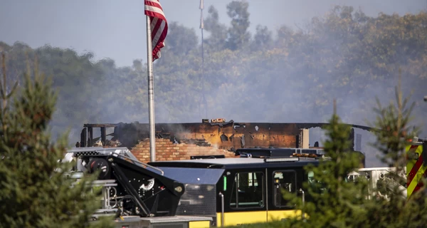 Колишній морпіх влаштував стрілянину у церкві Мічигана: щонайменше четверо загиблих