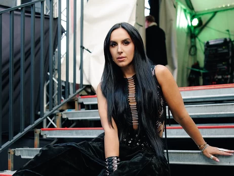 Джамала жестко упала со сцены и рассказала о своем самочувствии