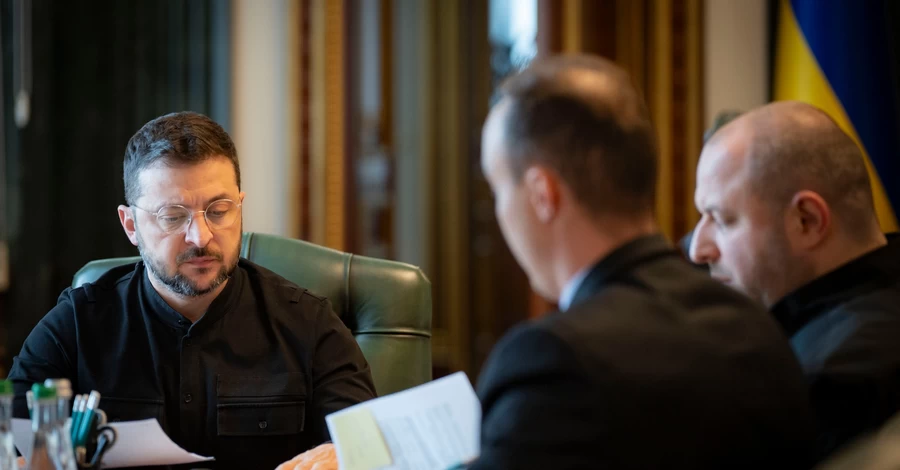 Росіяни свідомо вдарили по Славутичу, вони знали про наслідки для Чорнобиля, - Зеленський