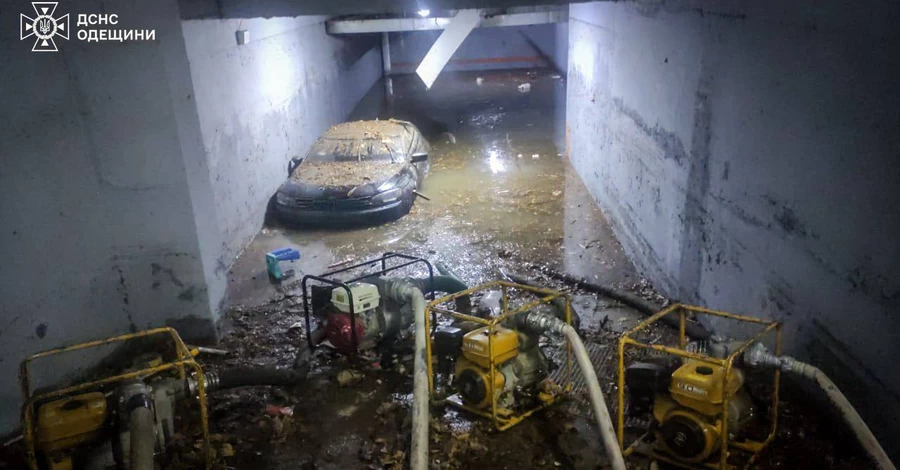 В Одесі закінчили пошук загиблих та постраждалих після зливи 