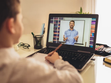  В Полтавской области ряд школ после ночной атаки перешли на онлайн-обучение 