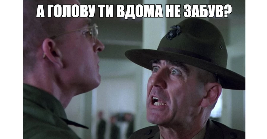 Анекдоты и мемы недели: на военно-школьный юмор - стройся!