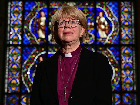 В Великобритании впервые за 1400 лет епископом Кентерберийским стала женщина