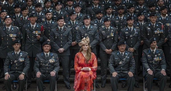 Принцесса Нидерландов Катарина-Амалия стала первой женщиной в семье, вступившей на военнуюю службу