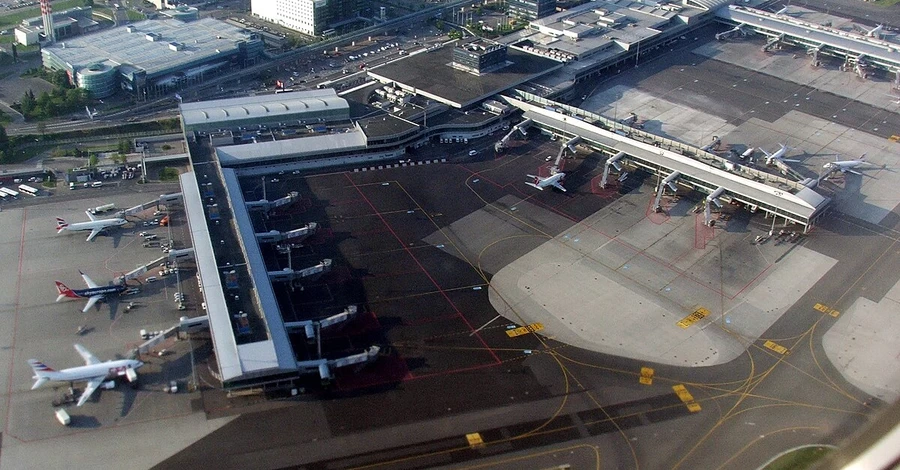 У Чехії заявили про загрозу наближення дронів до аеропорту Праги