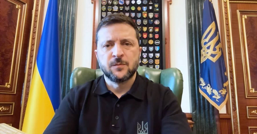 Зеленський дорікнув світу через відсутність достойної реакції на російські обстріли України