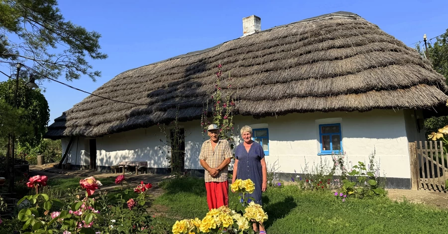 Из Покровска – в этнохату, а потом в неизвестность: семья пенсионеров снова ищет дом  