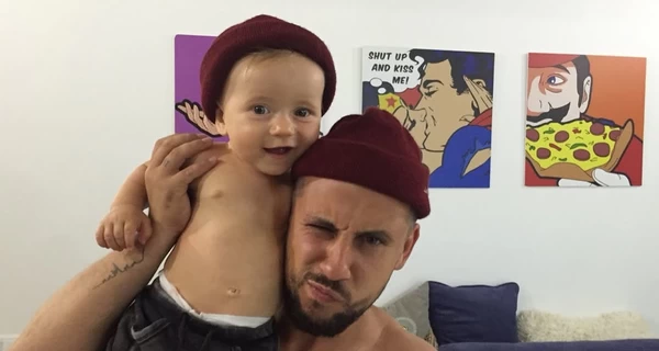 MONATIK трогательно поздравил сына с 10-летием и на архивных фото показал, как он изменился