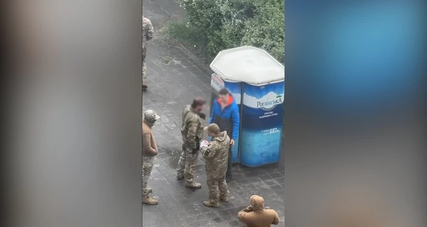 Экс-сотруднику ТЦК, ударившему учителя истории в Харькове, вынесли приговор